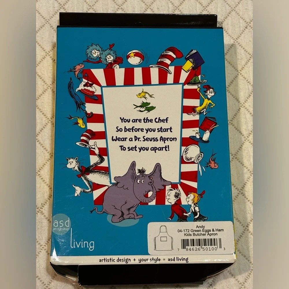 Kids Dr. Seuss Apron NEW
